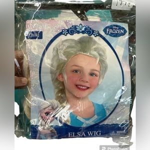 Disney’s Frozen Childs Size Elsa Wig Brand New